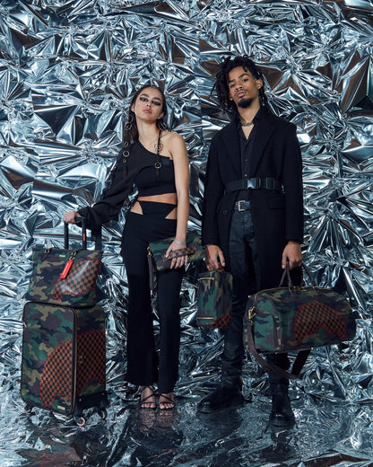 Sprayground - THE PARADOXX SHARK JETSETTER CARRY-ON LUGGAGE