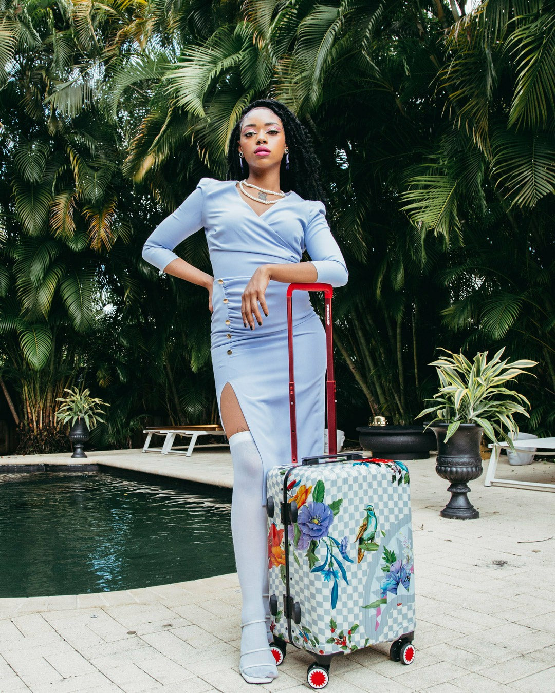 Sprayground - JARDIN DU PALAIS SHARKNAUTICS HARDSHELL CARRY-ON LUGGAGE