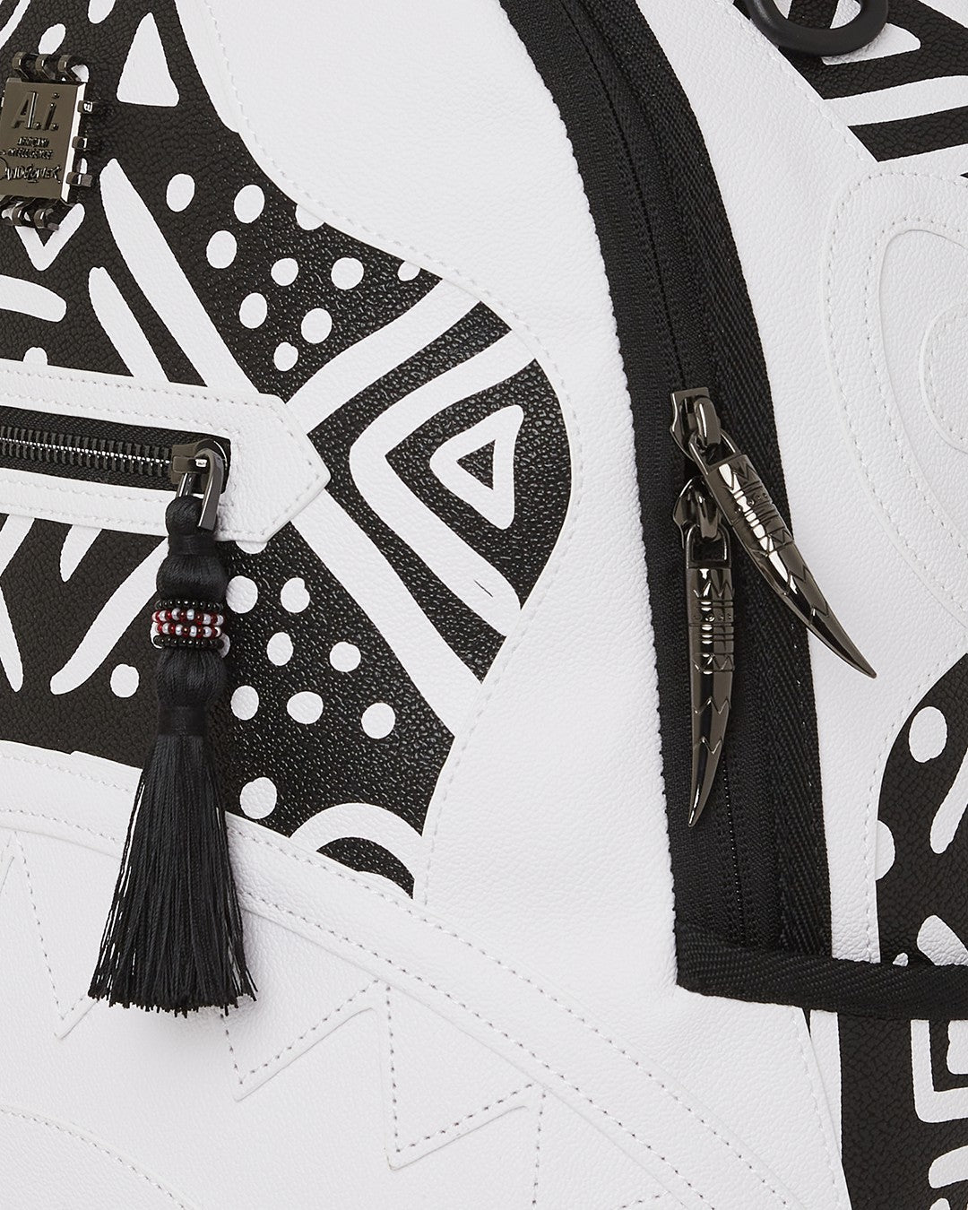 Sprayground - A.I.8 AFRICAN INTELLIGENCE - ORIGIN STORY BACKPACK (DLXV)