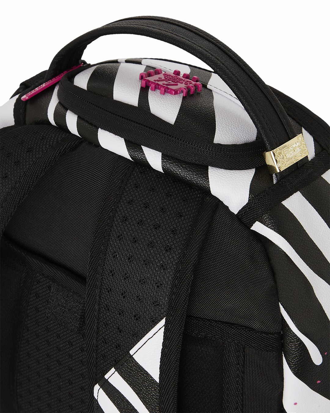 Sprayground - A.I.8 AFRICAN INTELLIGENCE MOTHERLAND LOVE BACKPACK (DLXV)