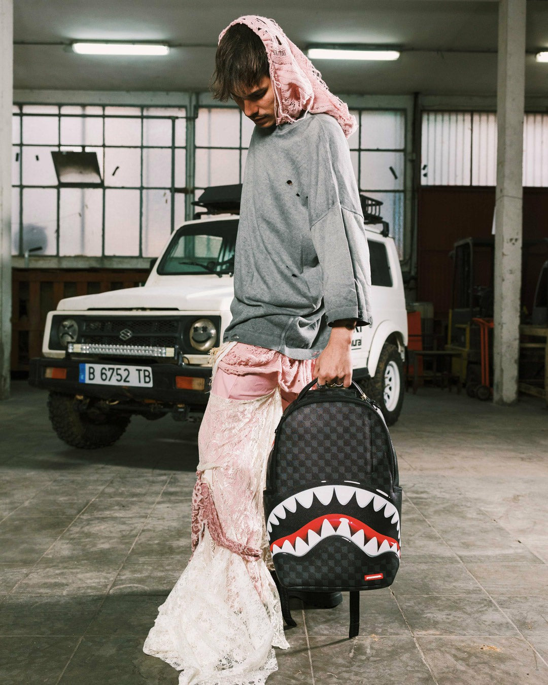 Sprayground - SHARKS IN PARIS HYPER PUFF BACKPACK