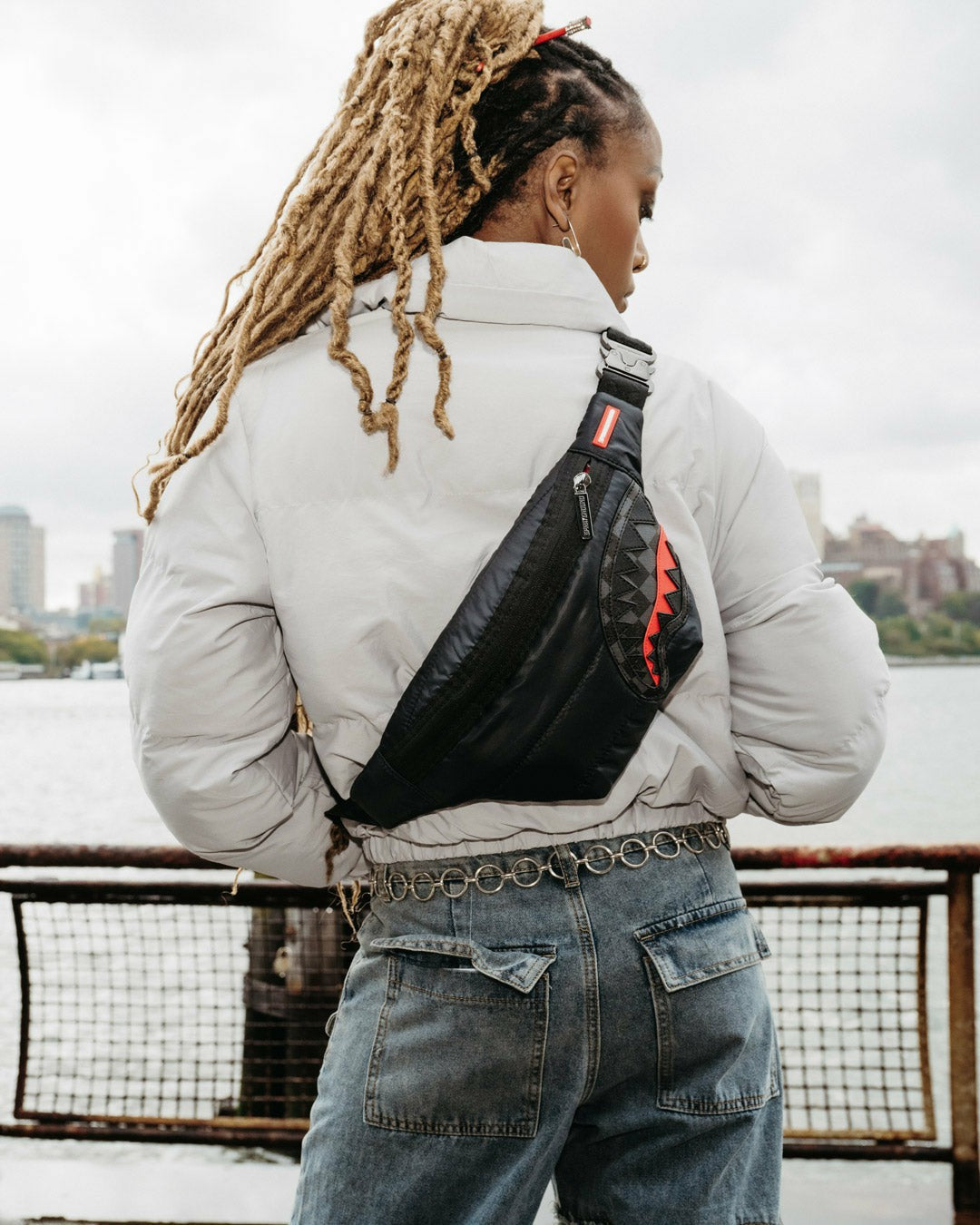 Sprayground - SNOWWSTORM PUFFER SAVVY CROSSBODY