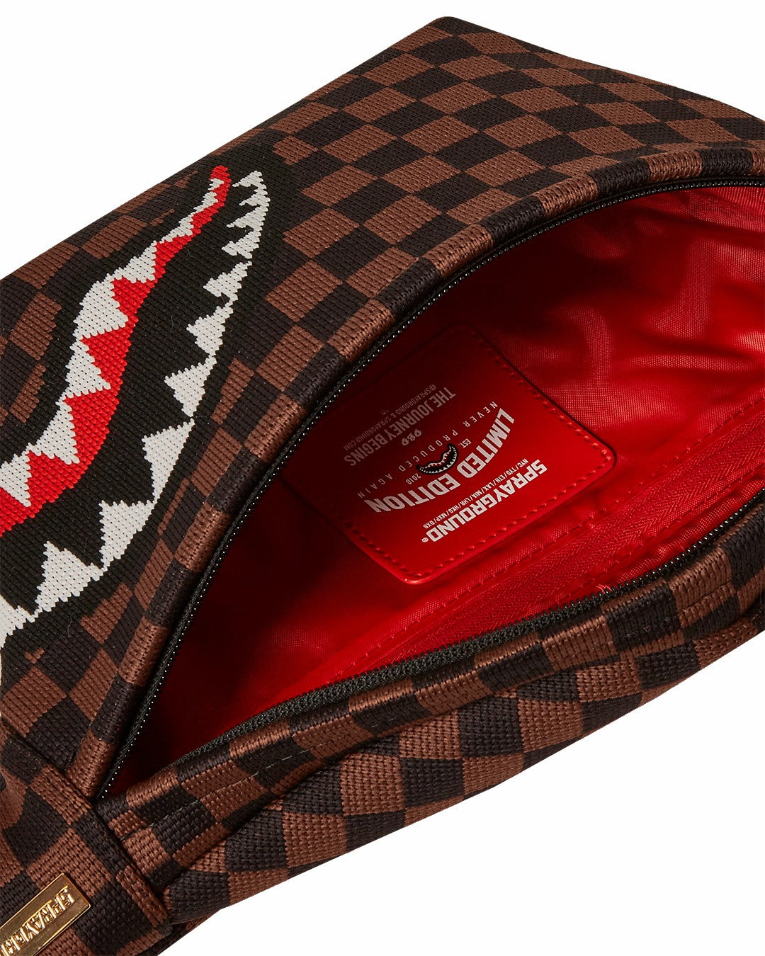 Sprayground - KYOTOKNIT SHARKS IN PARIS SAVVY CROSSBODY