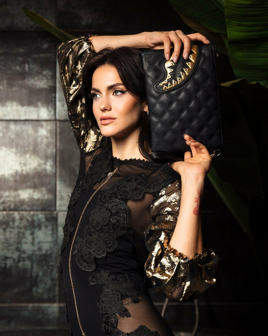 Sprayground - 24K GENEVA CROSSOVER CLUTCH