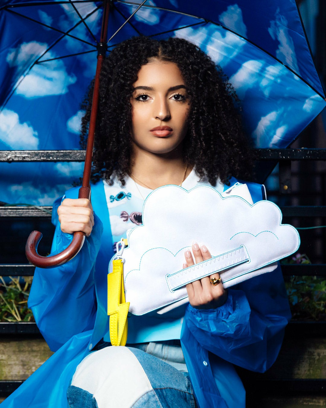 Sprayground - CLOUDY WITH A CHANCE OF SHARK CROSSOVER CLUTCH