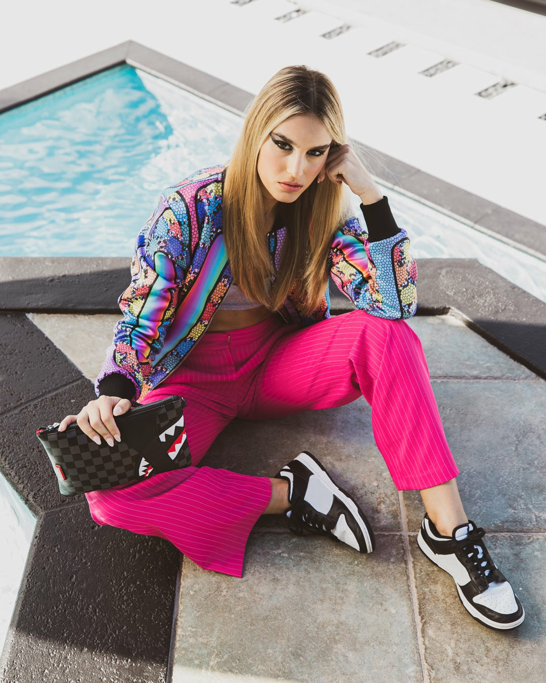 Sprayground - HENNY AIIR TO THE THRONE CROSSOVER CLUTCH