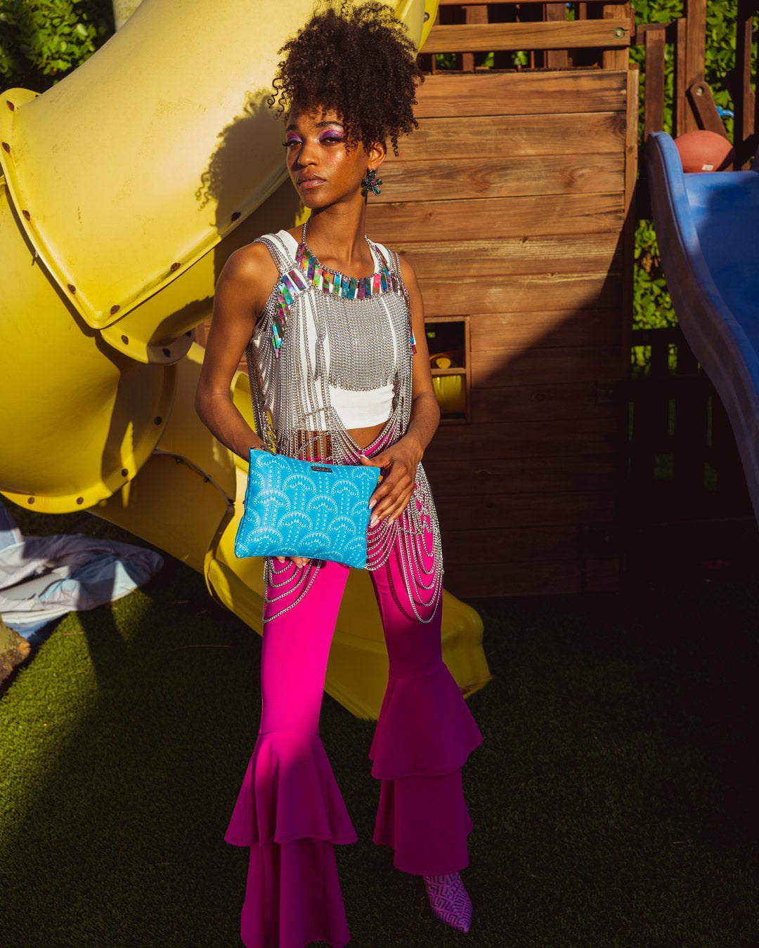 Sprayground - ILLUCHAINS TURQ CROSSOVER CLUTCH