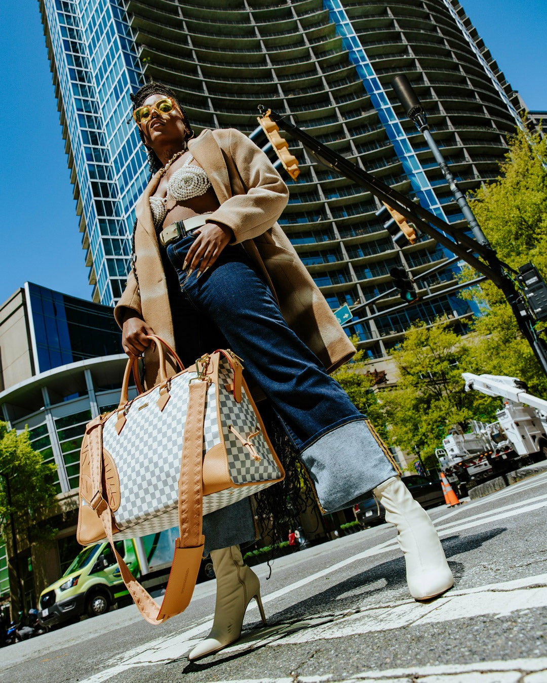 Sprayground - HENNY LATTE PYRAMID DUFFLE