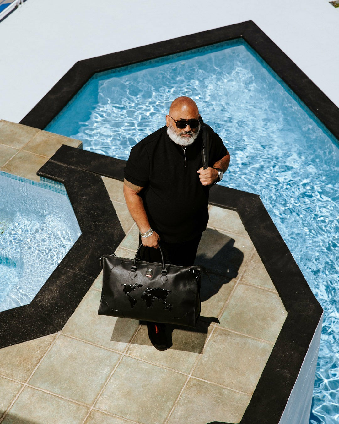 Sprayground - JAMES FIRST CLASS GLOBAL TAKEOFF PYRAMID DUFFLE