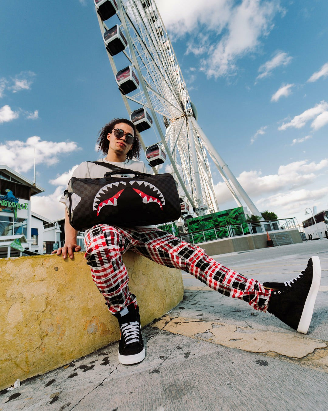 Sprayground - TRIPLE DECKER HEIR TO THE THRONE DUFFLE