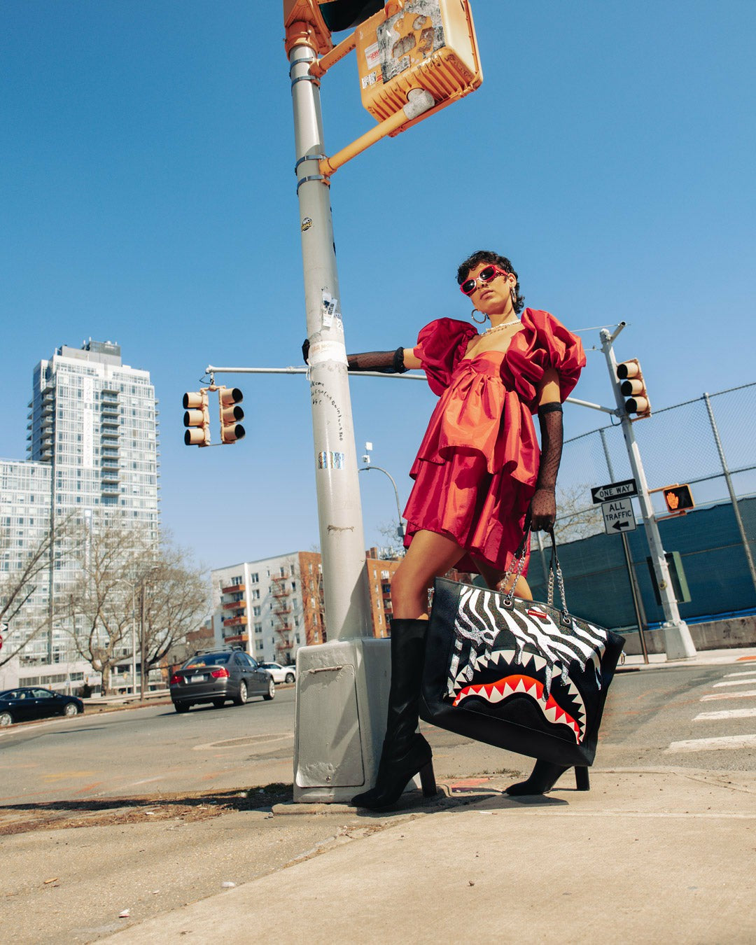 Sprayground - ZE SHARK PREDATOR TOTE