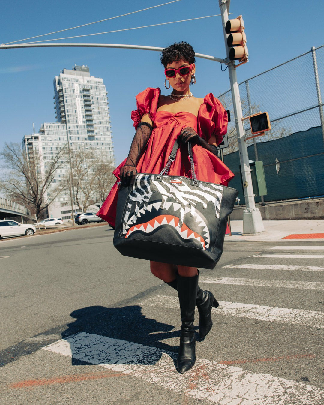 Sprayground - ZE SHARK PREDATOR TOTE