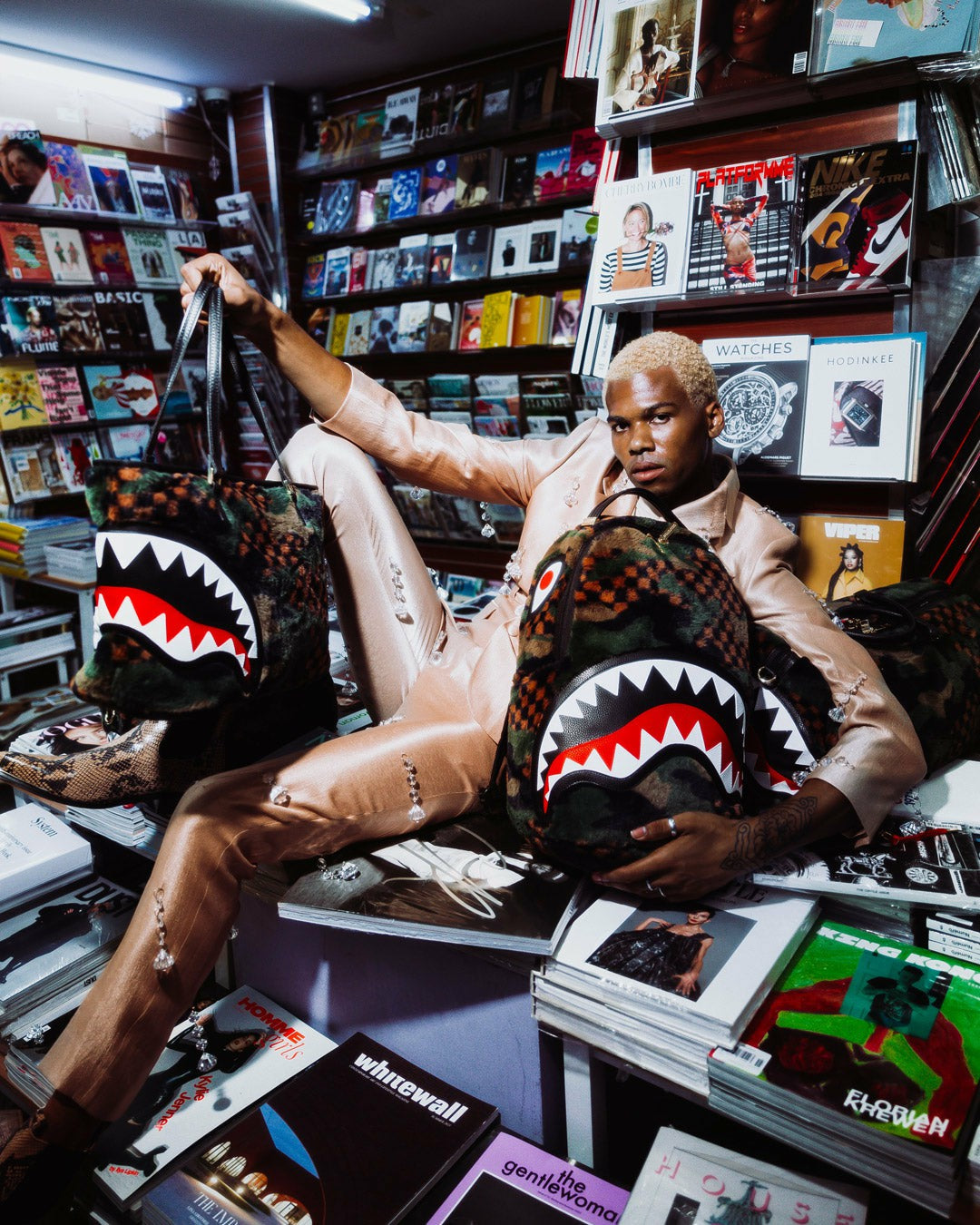 Sprayground - BIG SKY FUR SHARK TOTE
