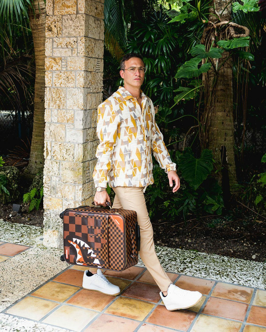 Sprayground - XTC SHARKS IN PARIS JETSETTER CARRY-ON LUGGAGE