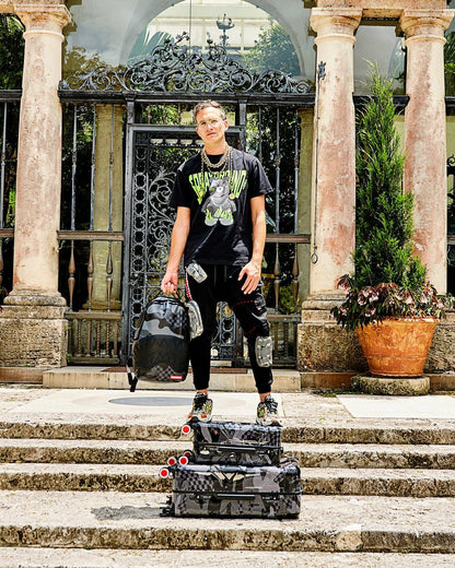 Sprayground - 3AM NEVER SLEEP SHARKITECTURE HARDSHELL CARRY-ON LUGGAGE