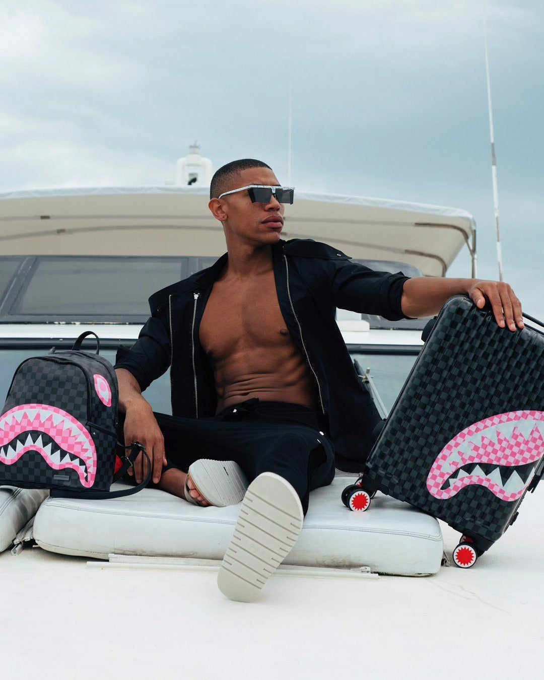 Sprayground - SHARKS IN CANDY CARRY-ON LUGGAGE