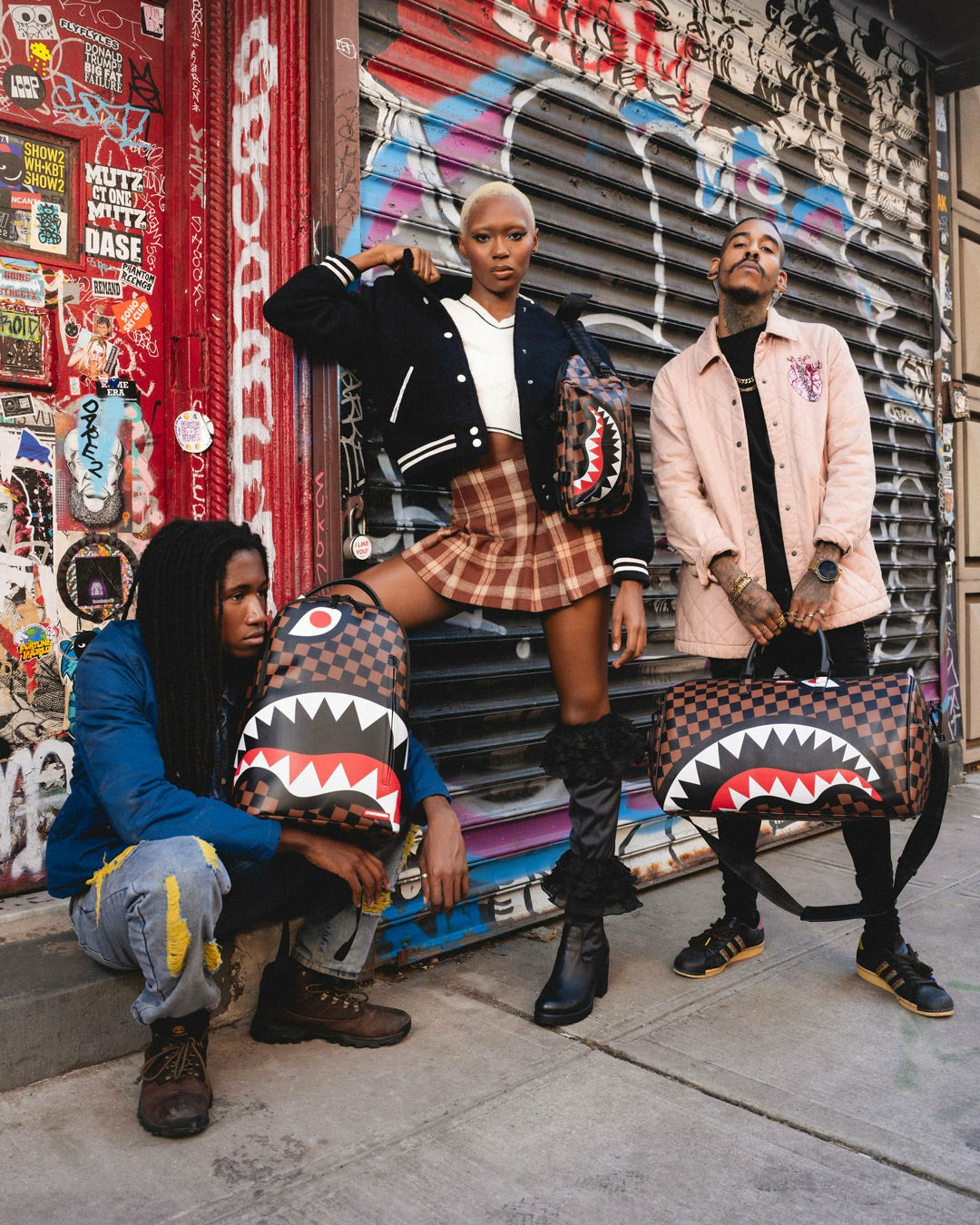Sprayground - THE HANGOVER SHARK CARGO CROSSBODY