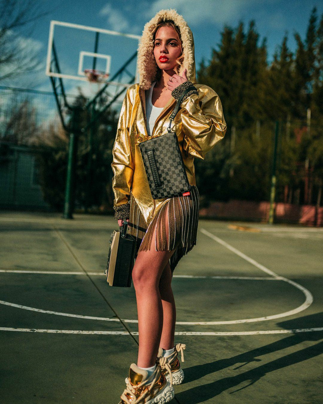 Sprayground - HENNY BLACK CROSSOVER CLUTCH