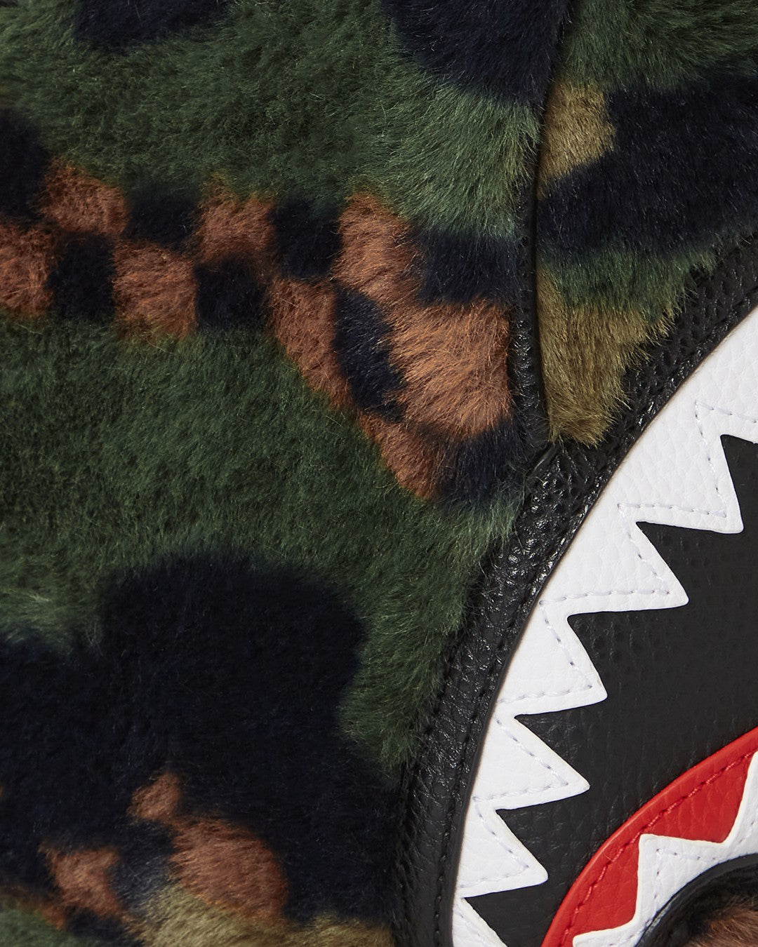 Sprayground - BIG SKY FUR SHARK MINI DUFFLE