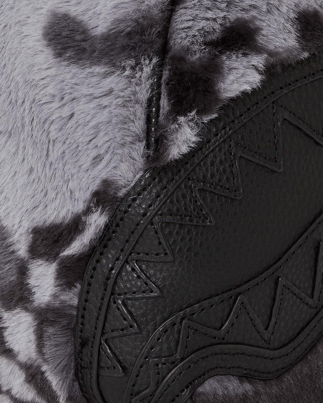 Sprayground - 3AM PLUSH ASPEN HIGHLANDS MINI DUFFLE