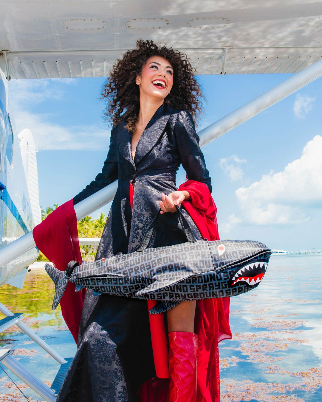 Sprayground - SHARKFINITY STEALTH PILOT SHARK SHAPE DUFFLE