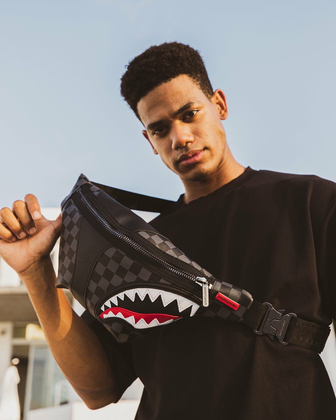 Sprayground - HENNY AIIR TO THE THRONE SAVVY CROSSBODY