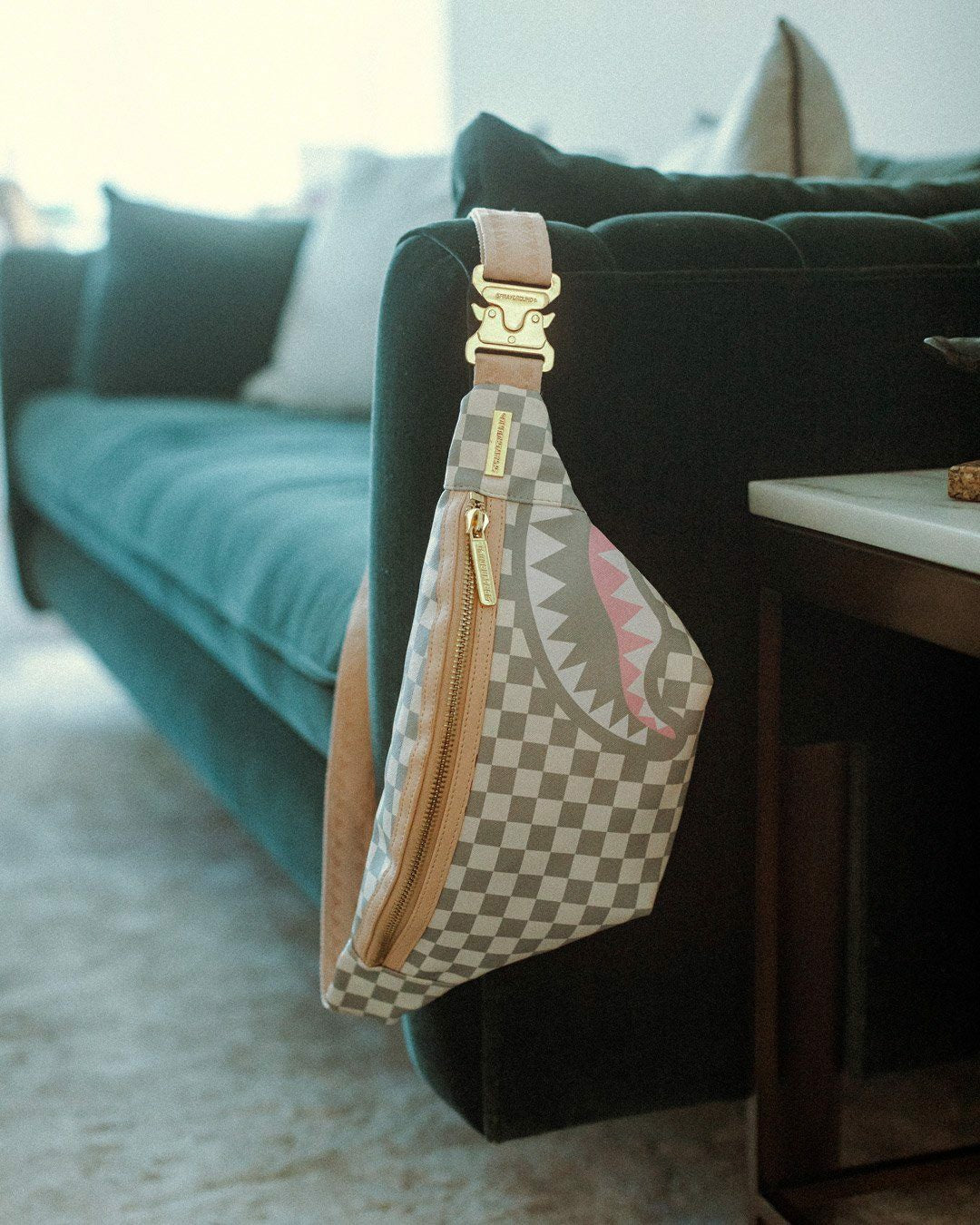 Sprayground - ROSE ALL DAY LA PALAIS SAVVY CROSSBODY