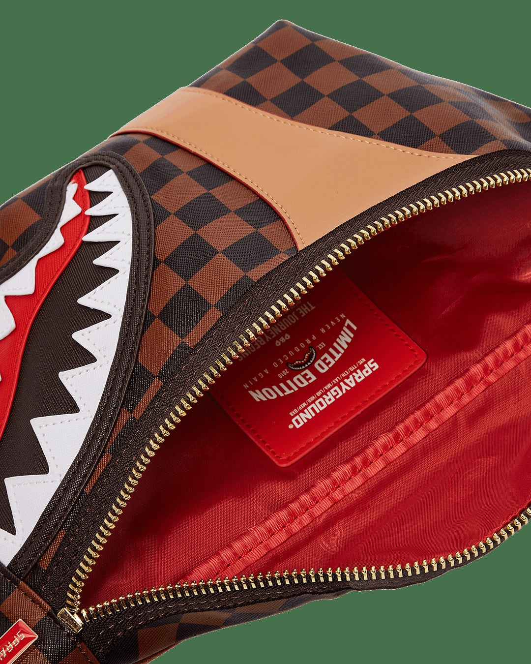 Sprayground - HENNY AIR TO THE THRONE SAVVY CROSSBODY