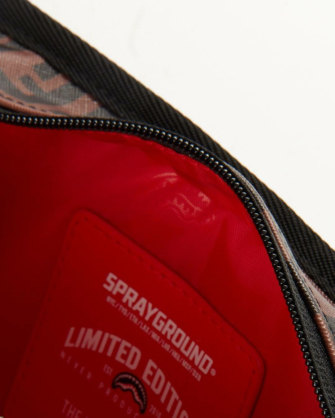 Sprayground - CARGO CROSSBODY: SPLIT THE CHECK