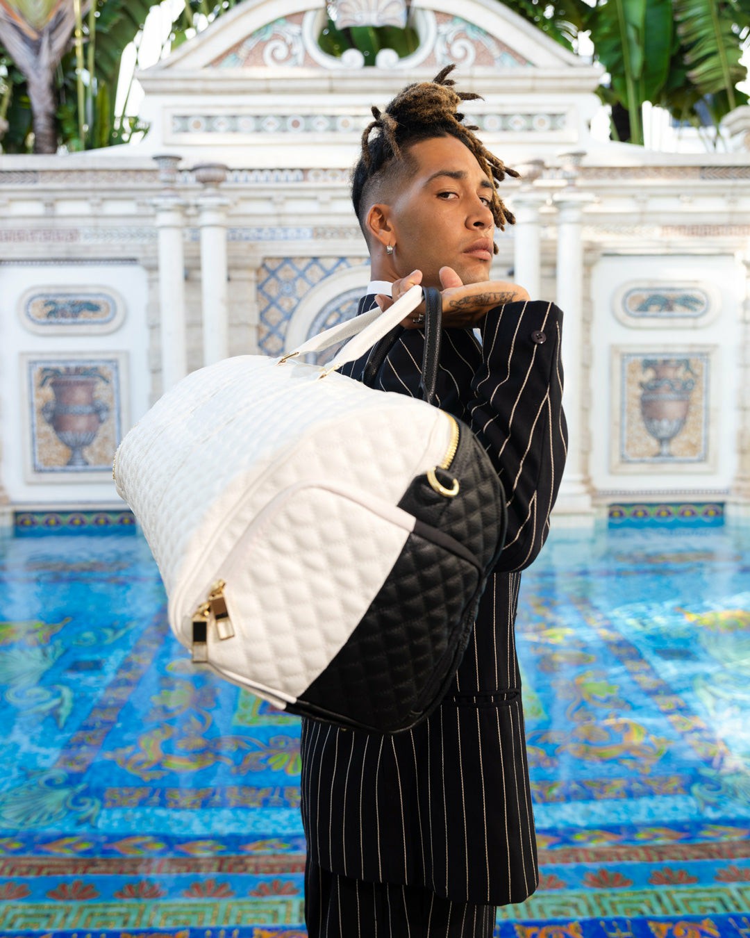 Sprayground - LEVELED UP SPLIT QUILT SHARK DUFFLE