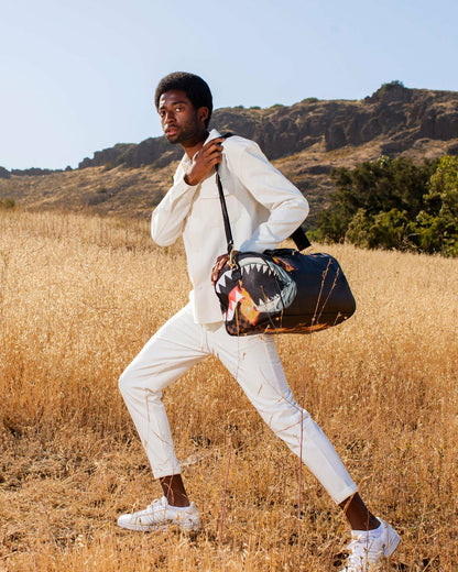 Sprayground - SHARKS IN PARIS UNSTOPPABLE DUFFLE