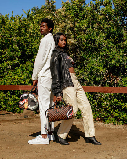 Sprayground - SHARKS IN PARIS UNSTOPPABLE DUFFLE