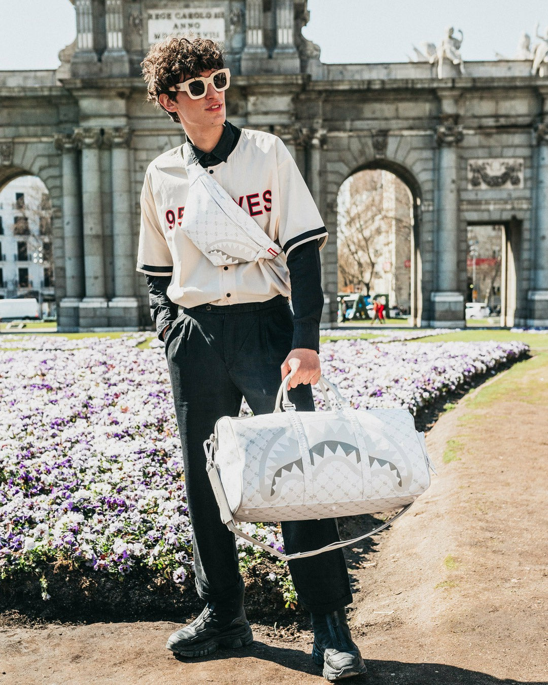 Sprayground - MONEY PATTERN POWDER EMPEROR DUFFLE