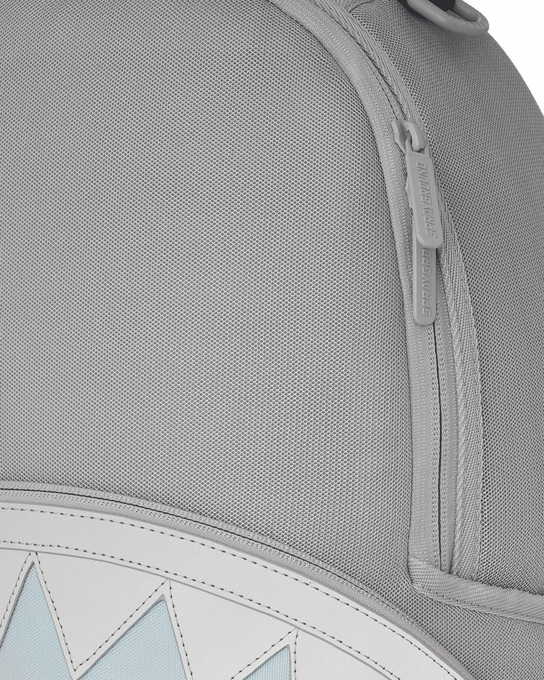 Sprayground - SHARK CENTRAL ICE MESH BACKPACK