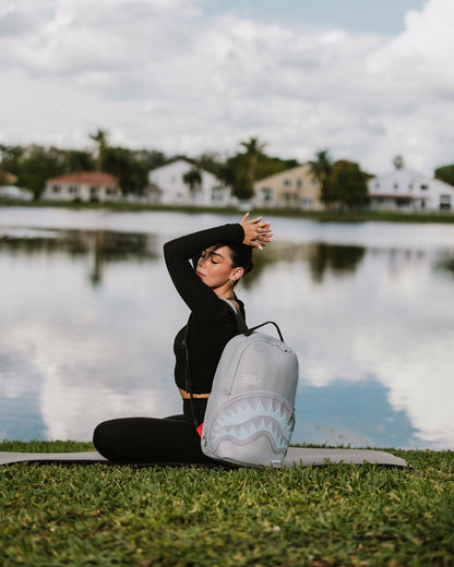 Sprayground - SHARK CENTRAL ICE MESH BACKPACK