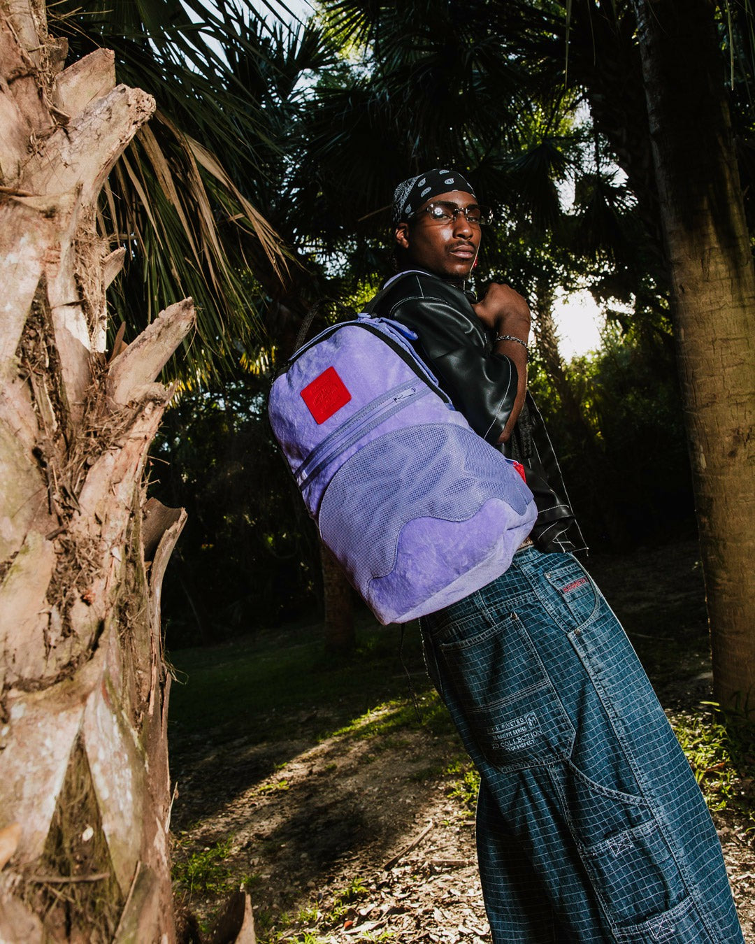 Sprayground - NOOO WAY!!! A REVERSIBLE BACKPACK - PURPLE VELOUR TO OG SHARKS IN PARI