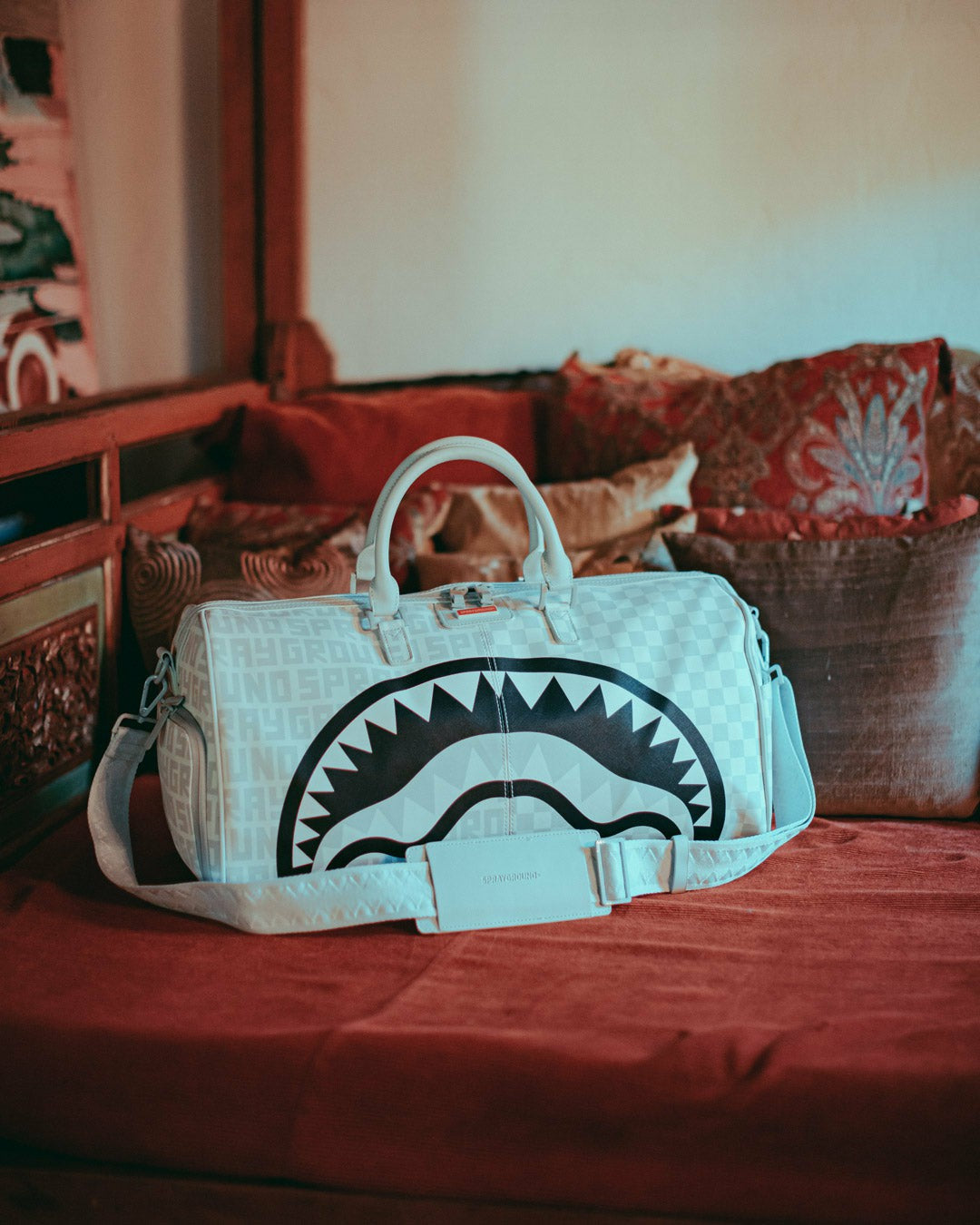 Sprayground - SPLIT THE CHECK (PEARL) DUFFLE
