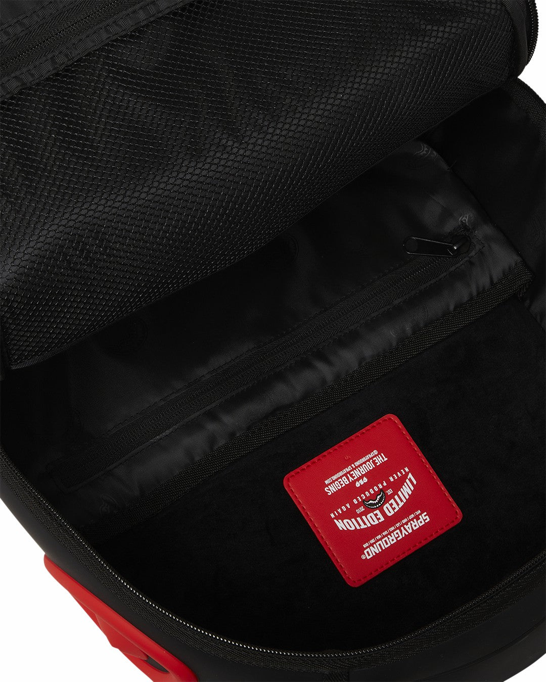 Sprayground - MADNESS SHARK DLXV BACKPACK