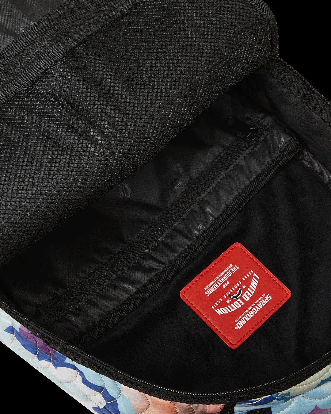 Sprayground - SWIMMIN IN A DAYDREAM DLXS BACKPACK