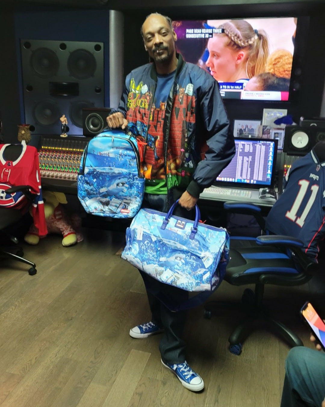 Sprayground - THE SHARK PARTY DUFFLE
