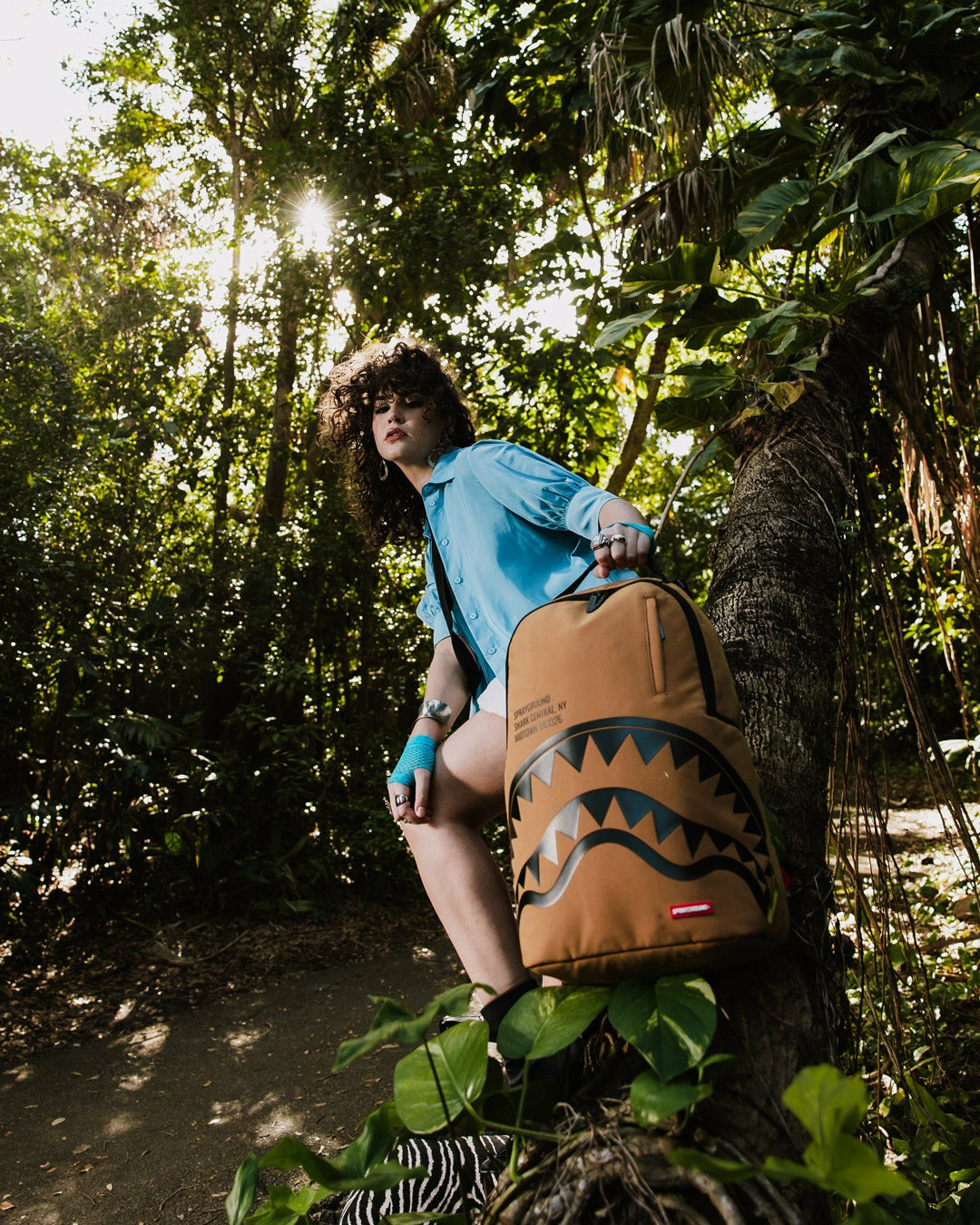 Sprayground - SHARK CENTRAL INTERIOR DLX BACKPACK