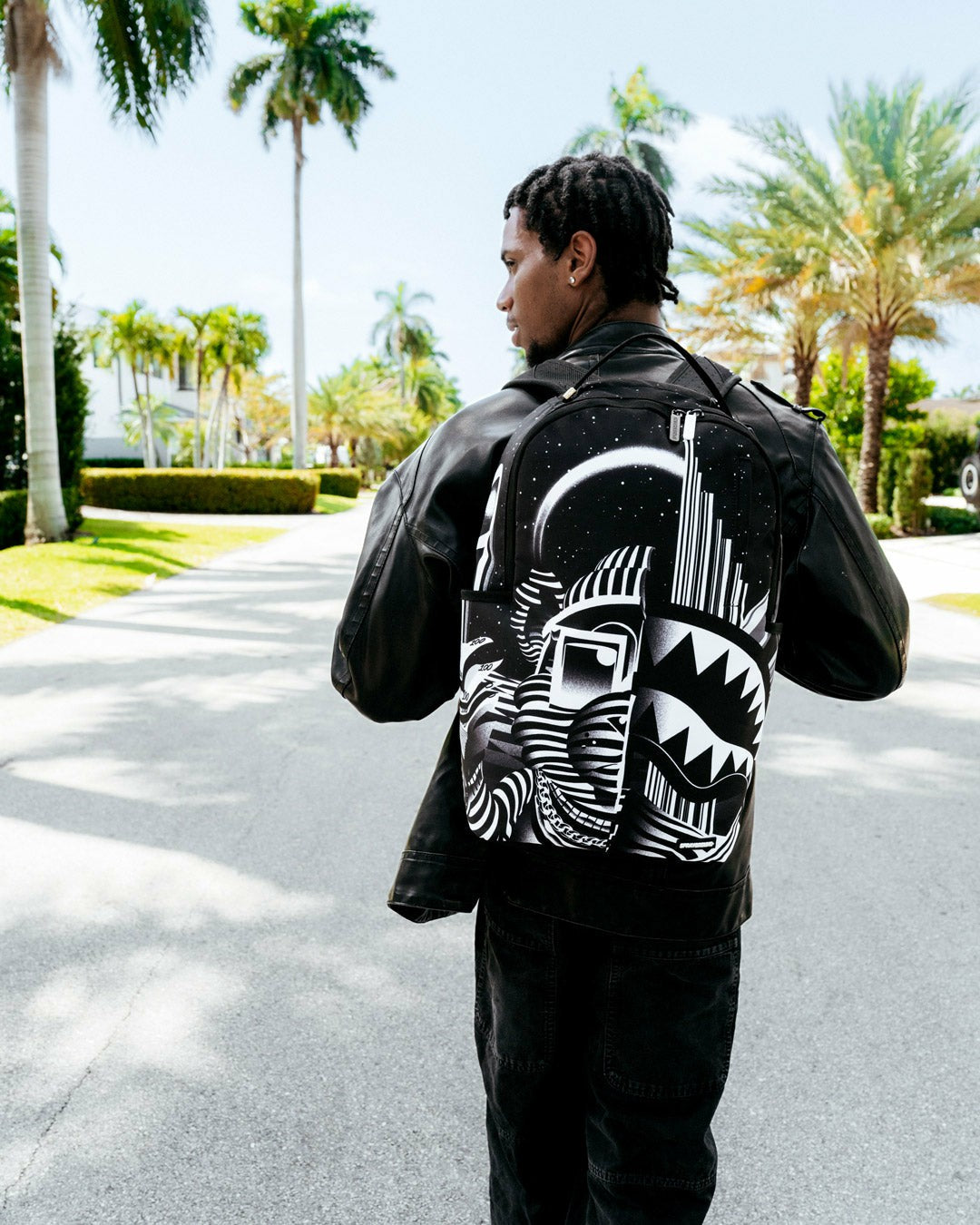 Sprayground - PARALLEL UNIVERSE BEAR SHARK DLXR BACKPACK