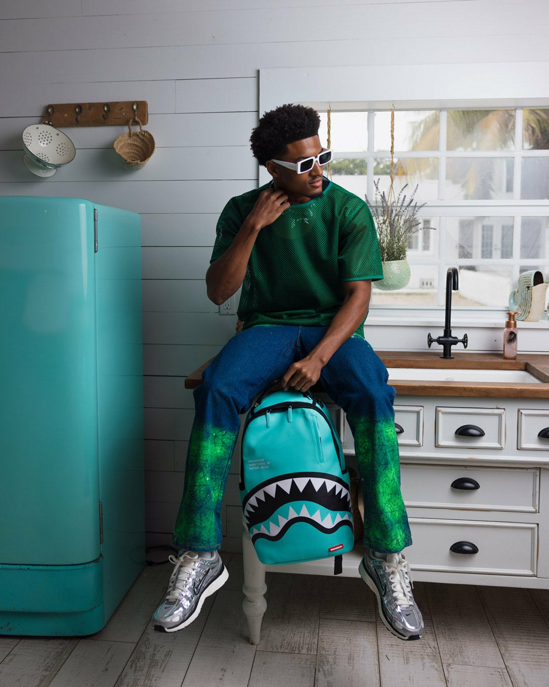 Sprayground - SHARK CENTRAL ADRIATIC DLXSV BACKPACK