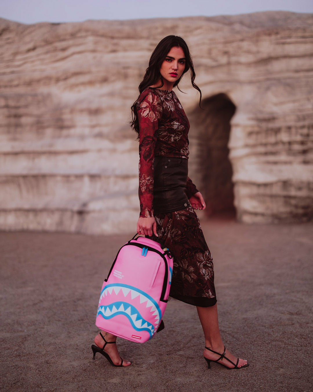 Sprayground - SHARK CENTRAL AMUSEMENT DLXSV BACKPACK