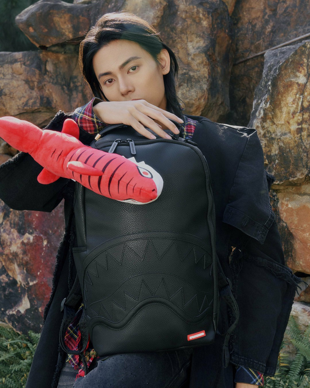 Sprayground - PLUSH SHARK BIG BITE BACKPACK