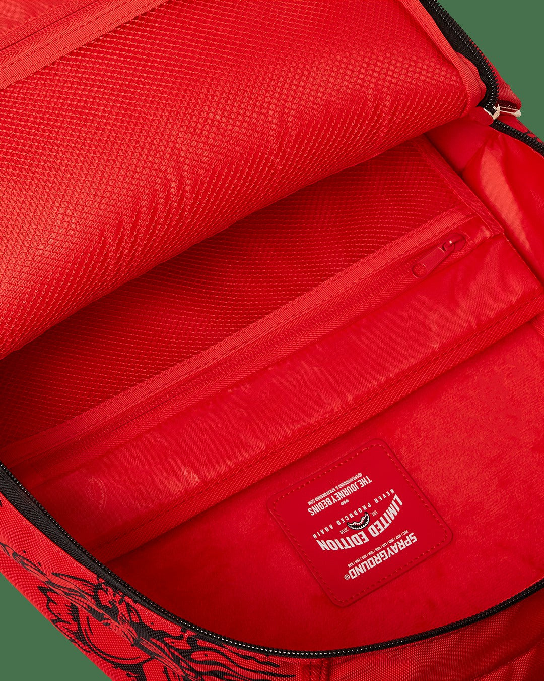 Sprayground - DIABLO BIG MEAN SHARK BITE BACKPACK