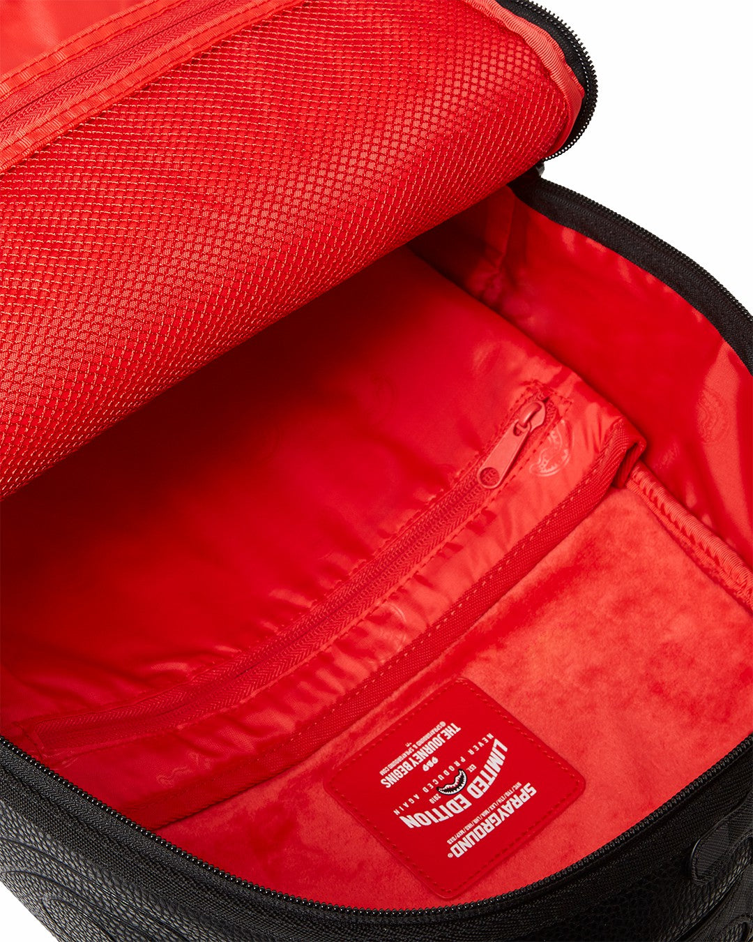Sprayground - SPEED SHARK SIDE SWIPE BACKPACK