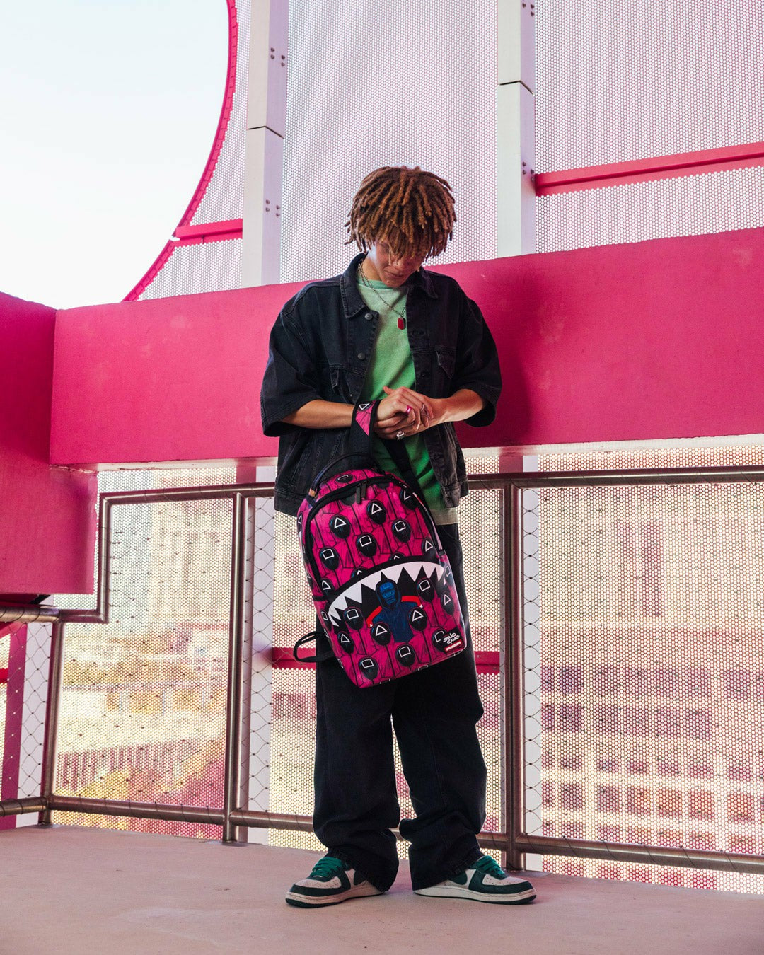 Sprayground - SQUID GAME COLLAB FRONT MAN & PINK GUARD SHARKS BACKPACK
