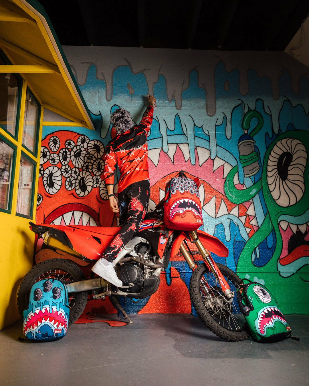 Sprayground - JORGE RODRIGUEZ THE ARTIST COLLAB BOB SHARK BACKPACK