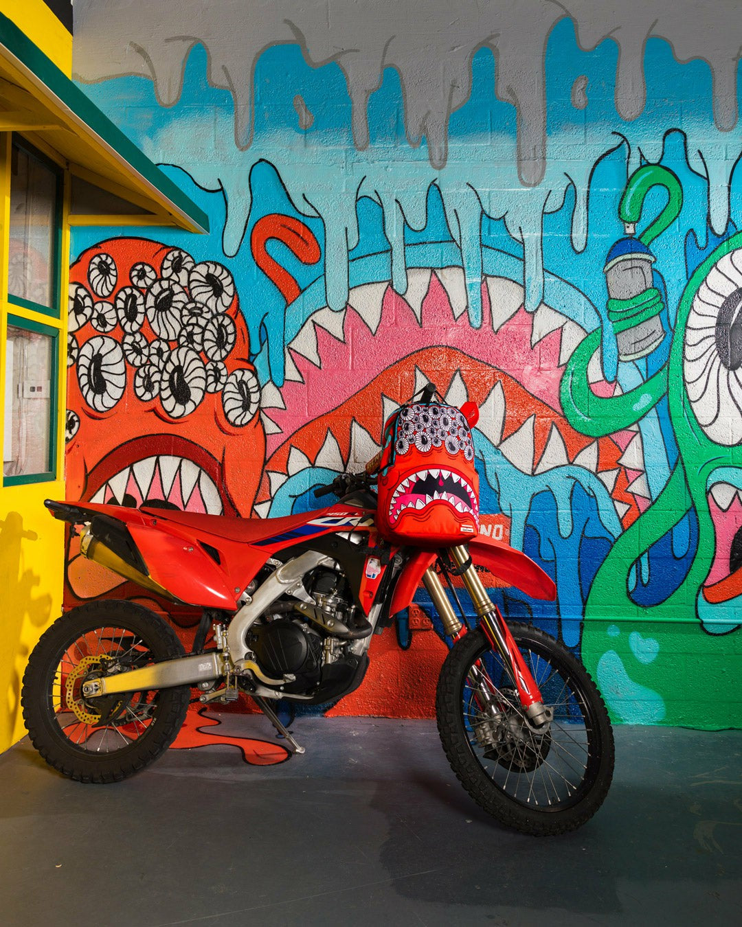 Sprayground - JORGE RODRIGUEZ THE ARTIST COLLAB BLINKY SHARK BACKPACK